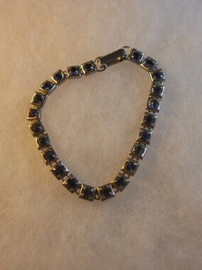 Blue Stone Bracelet    830